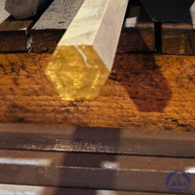 Шестигранник латунный 5,5 мм ЛС59-1 ГОСТ 2060-2006 купить в Адлере